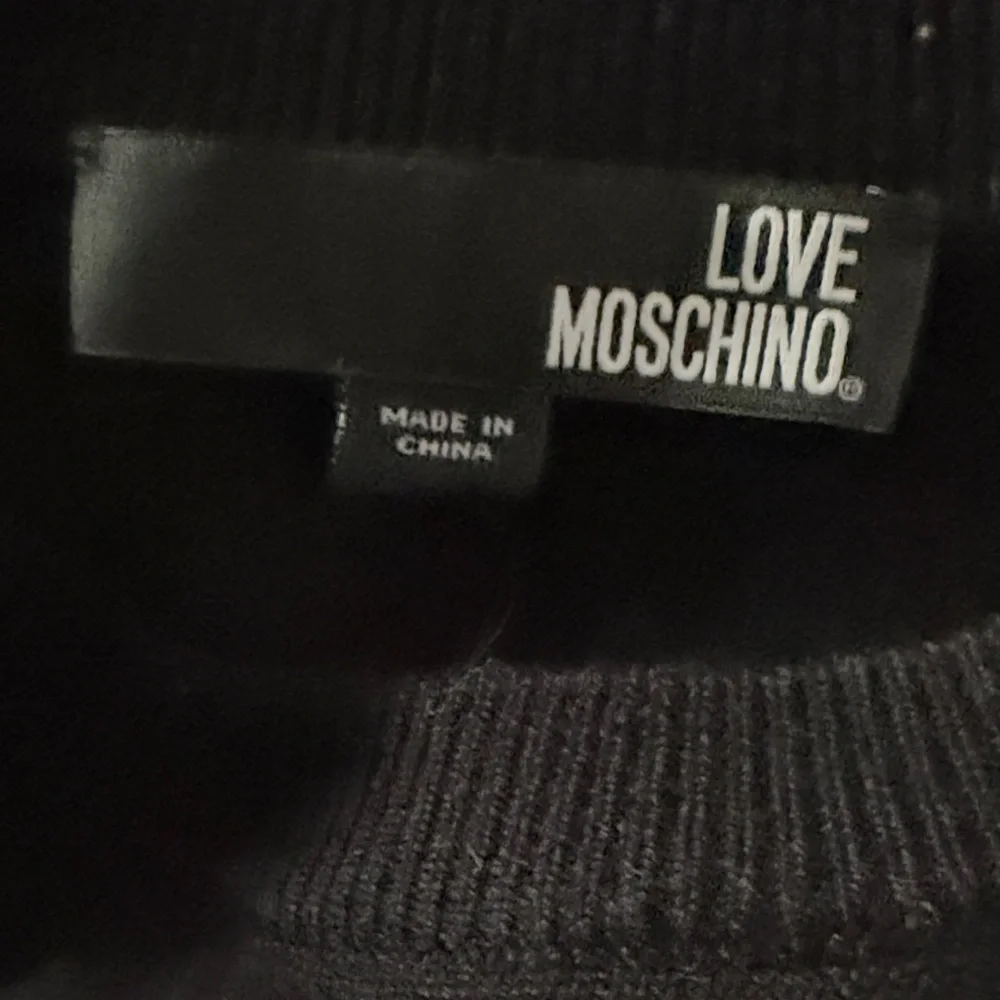 Love Moschino Black Dress with Vibrant Red Heart - Picture 3 of 10